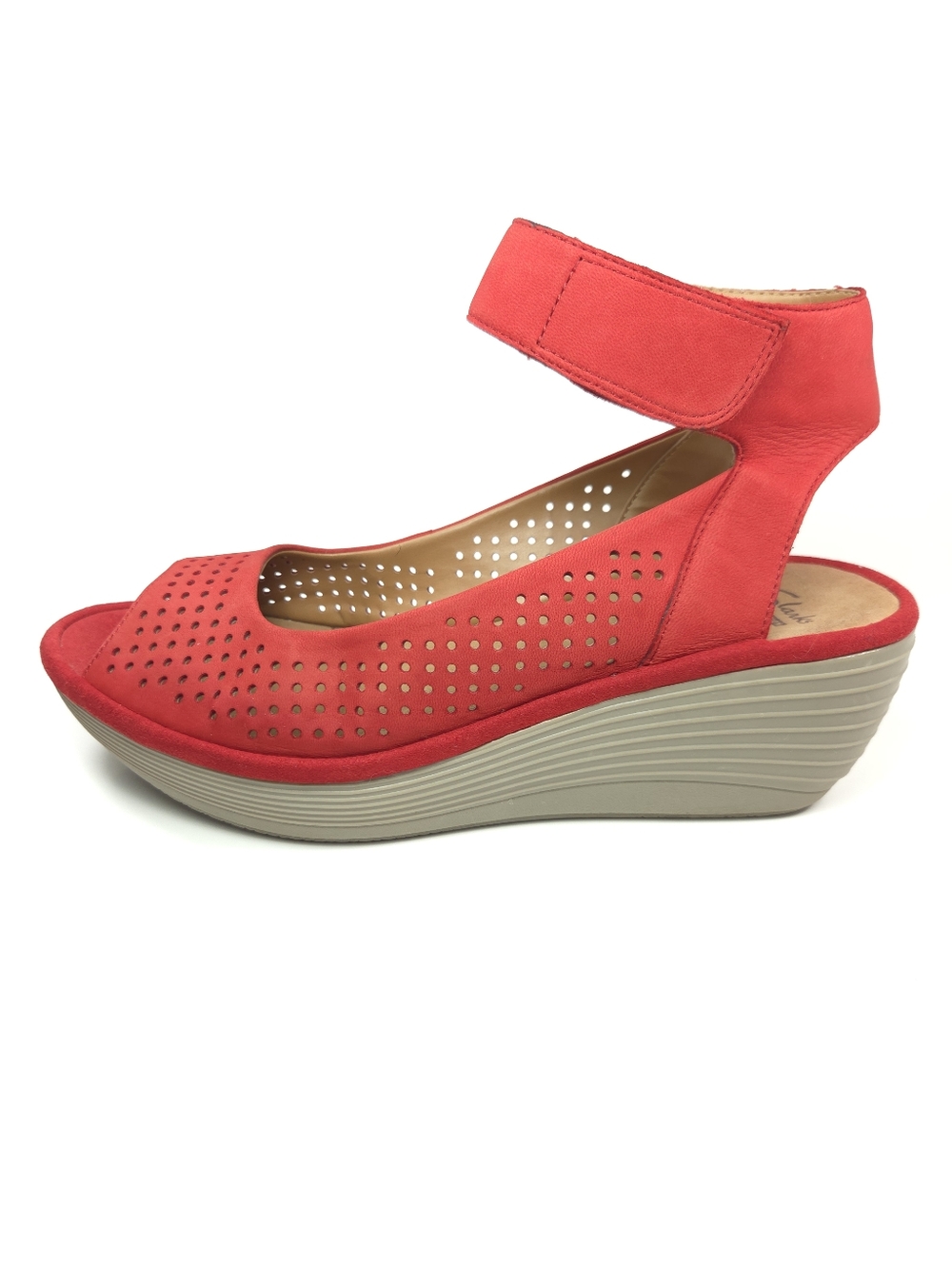 Clarks Reedly Salene Red Perforated Leather Peep‑Toe Wedge Sandals W 8.5 - Picture 2 of 16